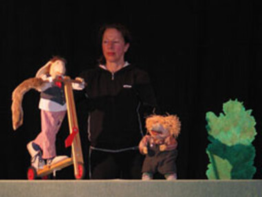 Erste Kinderkunstauktion der Wilden 11
